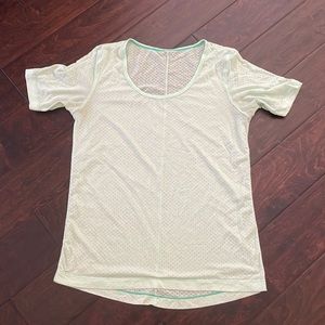 Lululemon T-shirt